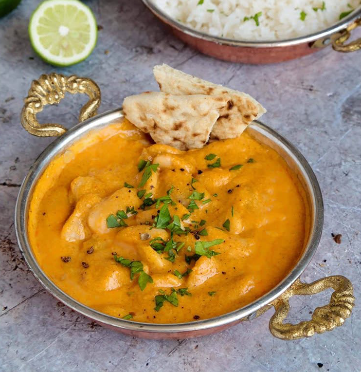 Classic Currie Served at Red Tiffin Takeaway in Glasgow